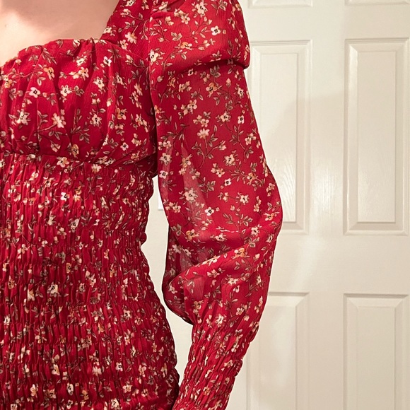 Brand: Forever
Size: Small
Color: Red - Picture 3 of 4